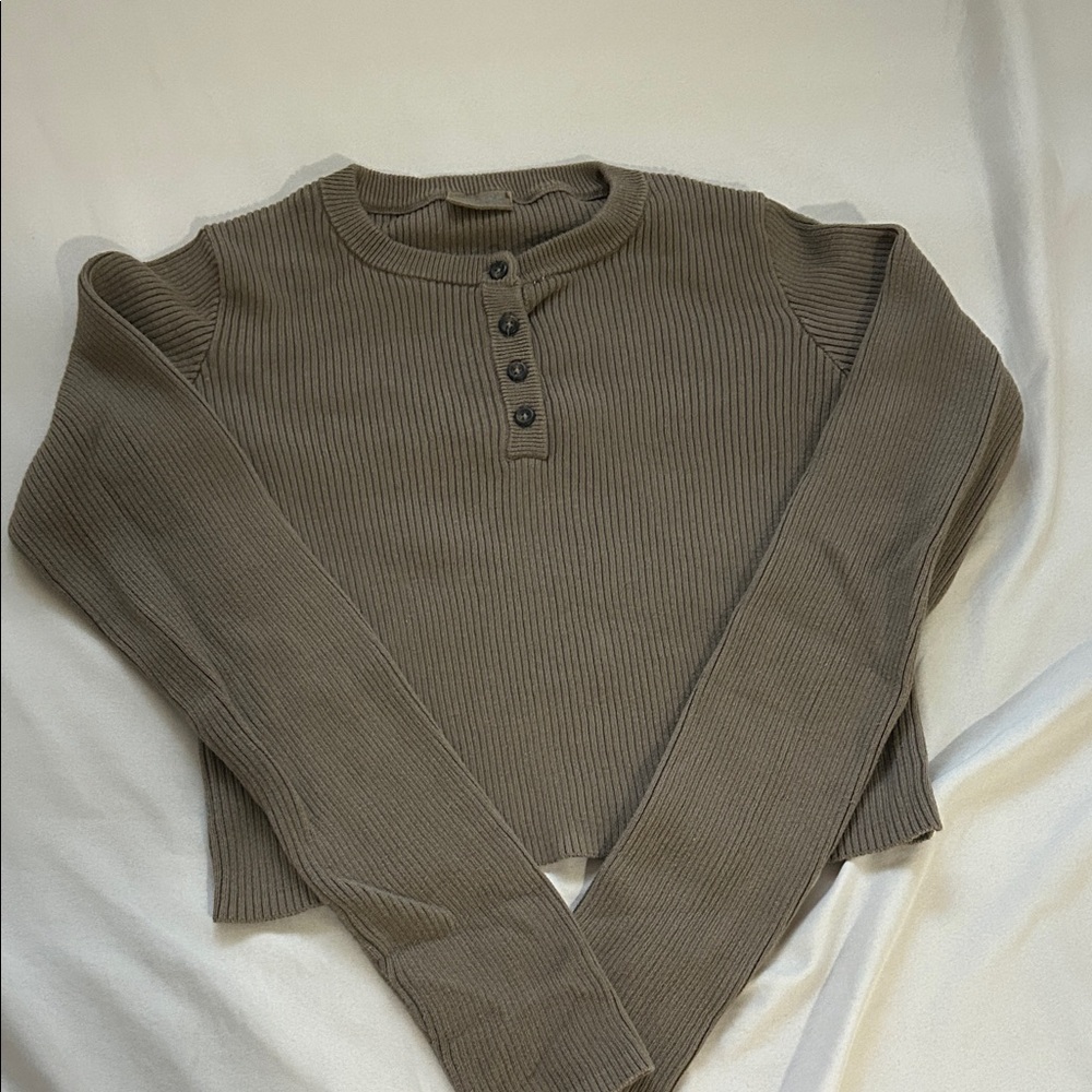 Brandy Melville Ribbed Button-Up Crop Top - Brown